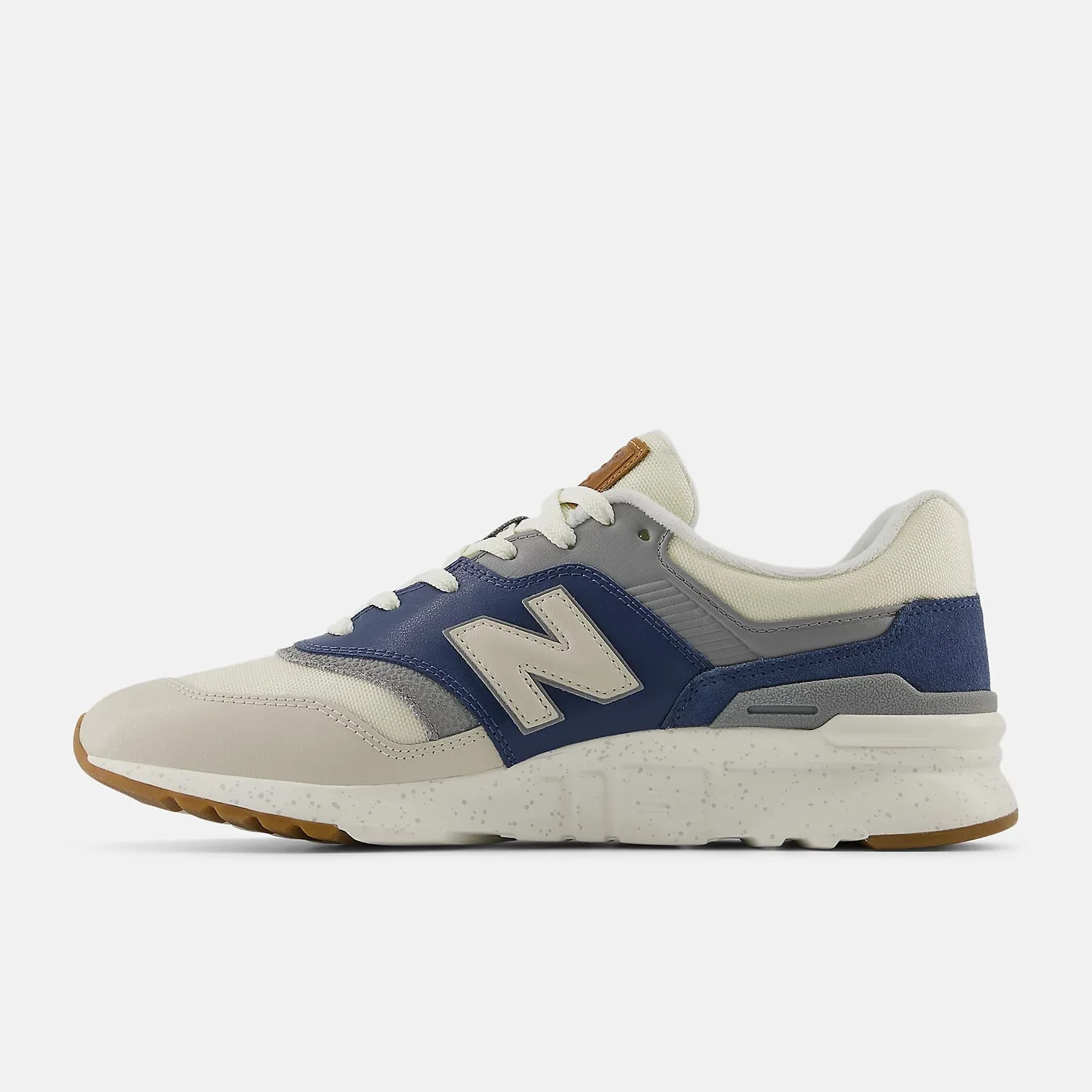 997h