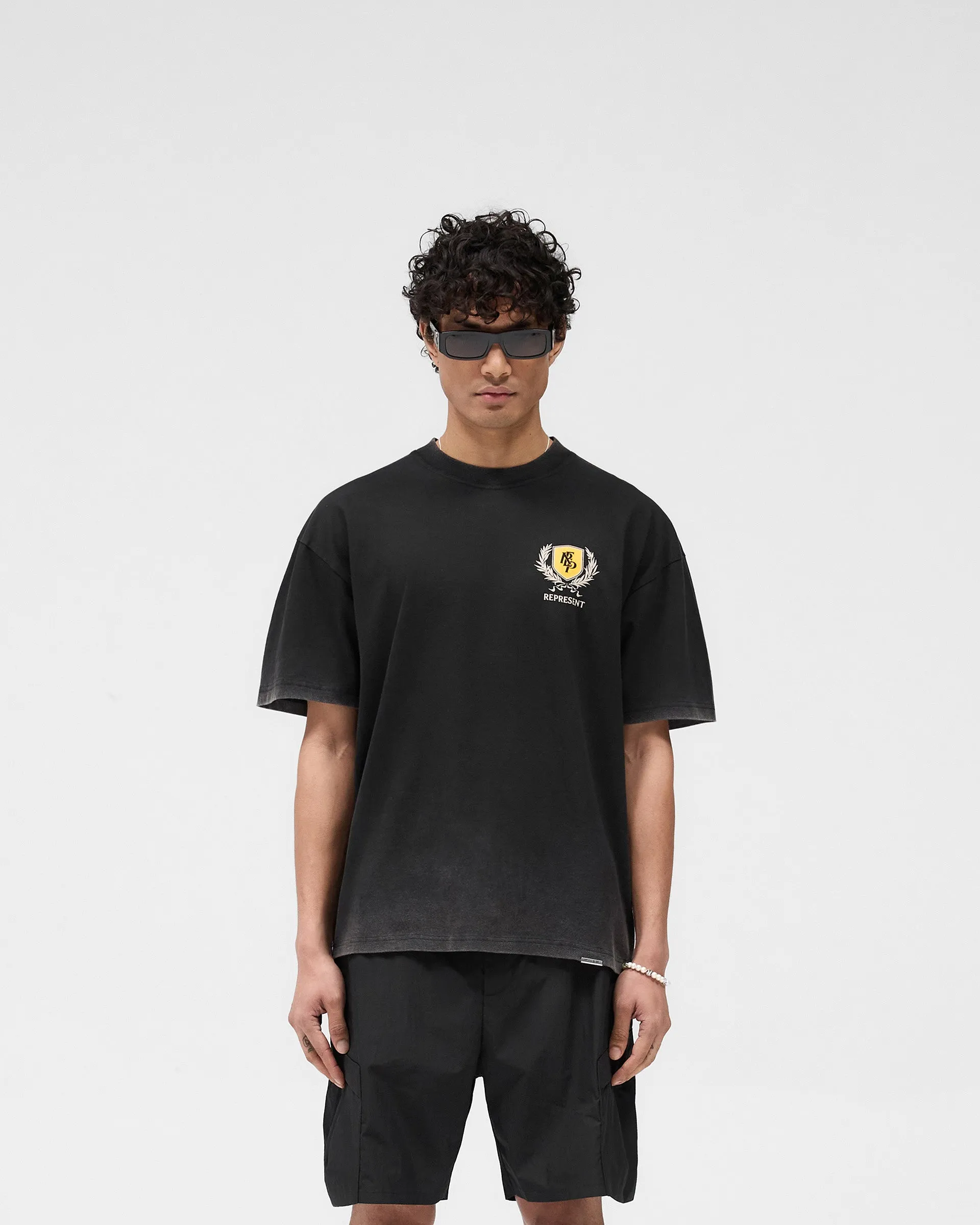 Crest T-Shirt - Vintage Black