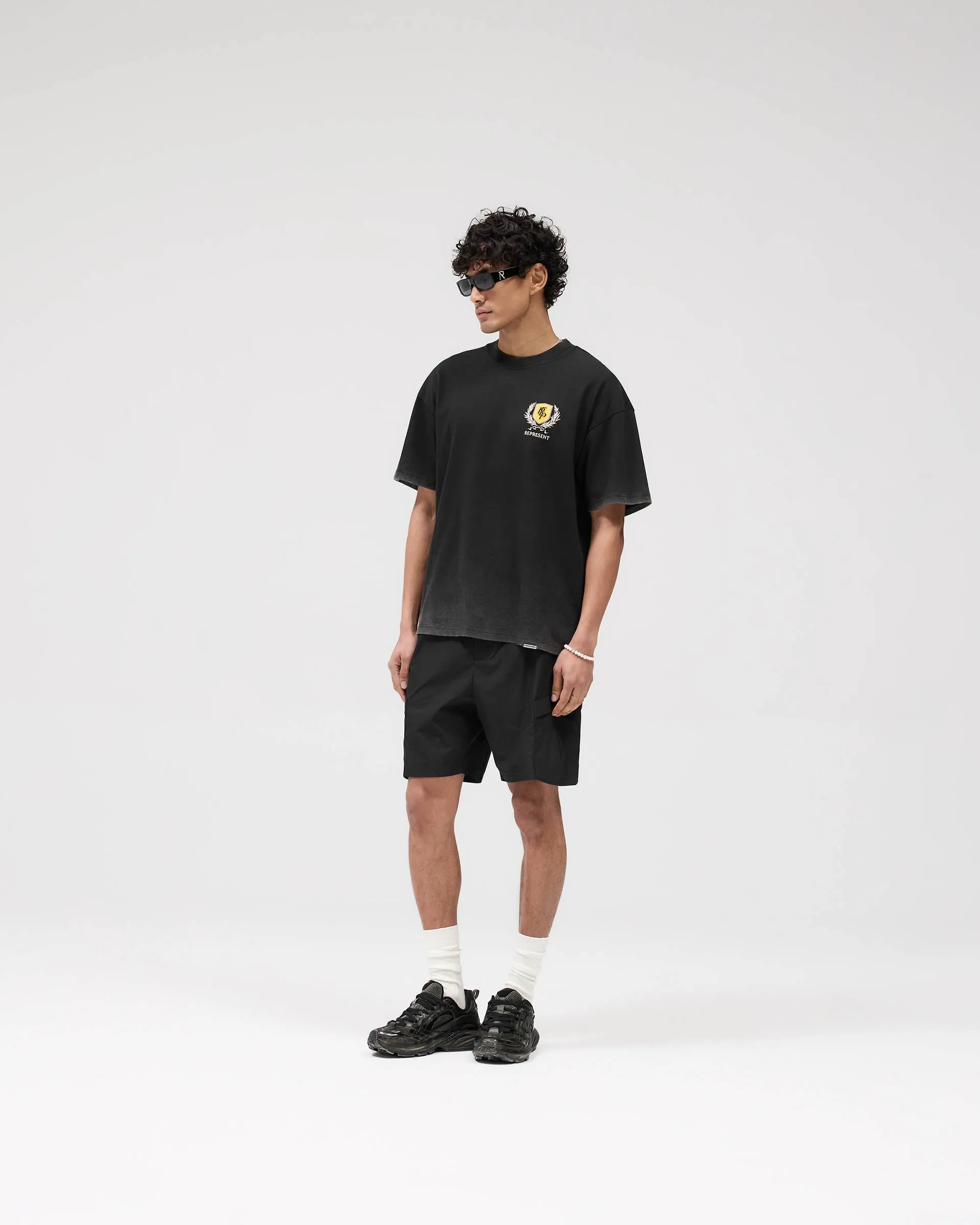 Crest T-Shirt - Vintage Black