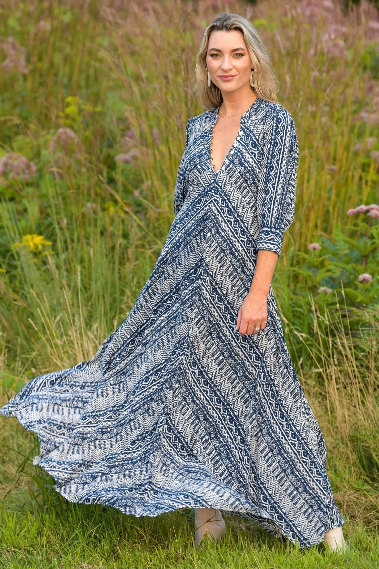 Daphne Dress / Indigo Aztec