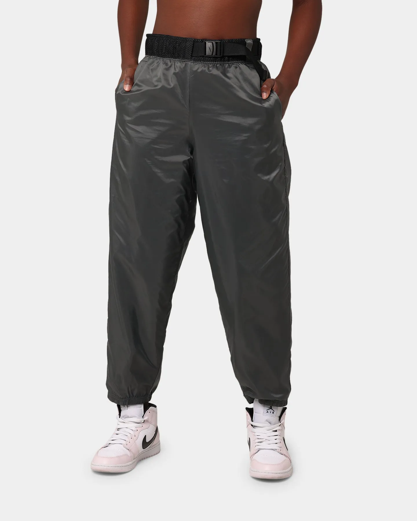 Nike Women's Sportswear Tech Pack Pants Black/Iron Grey