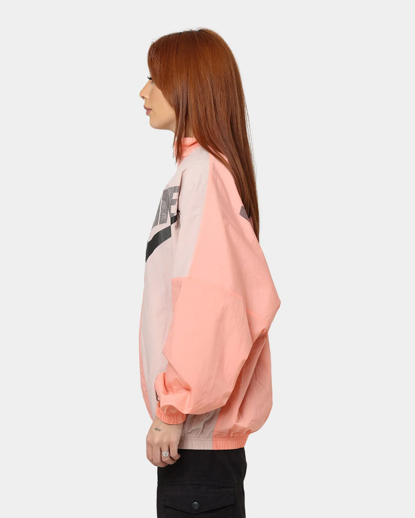 Nike Women's Sportswear Woven Dance Jacket Crimson