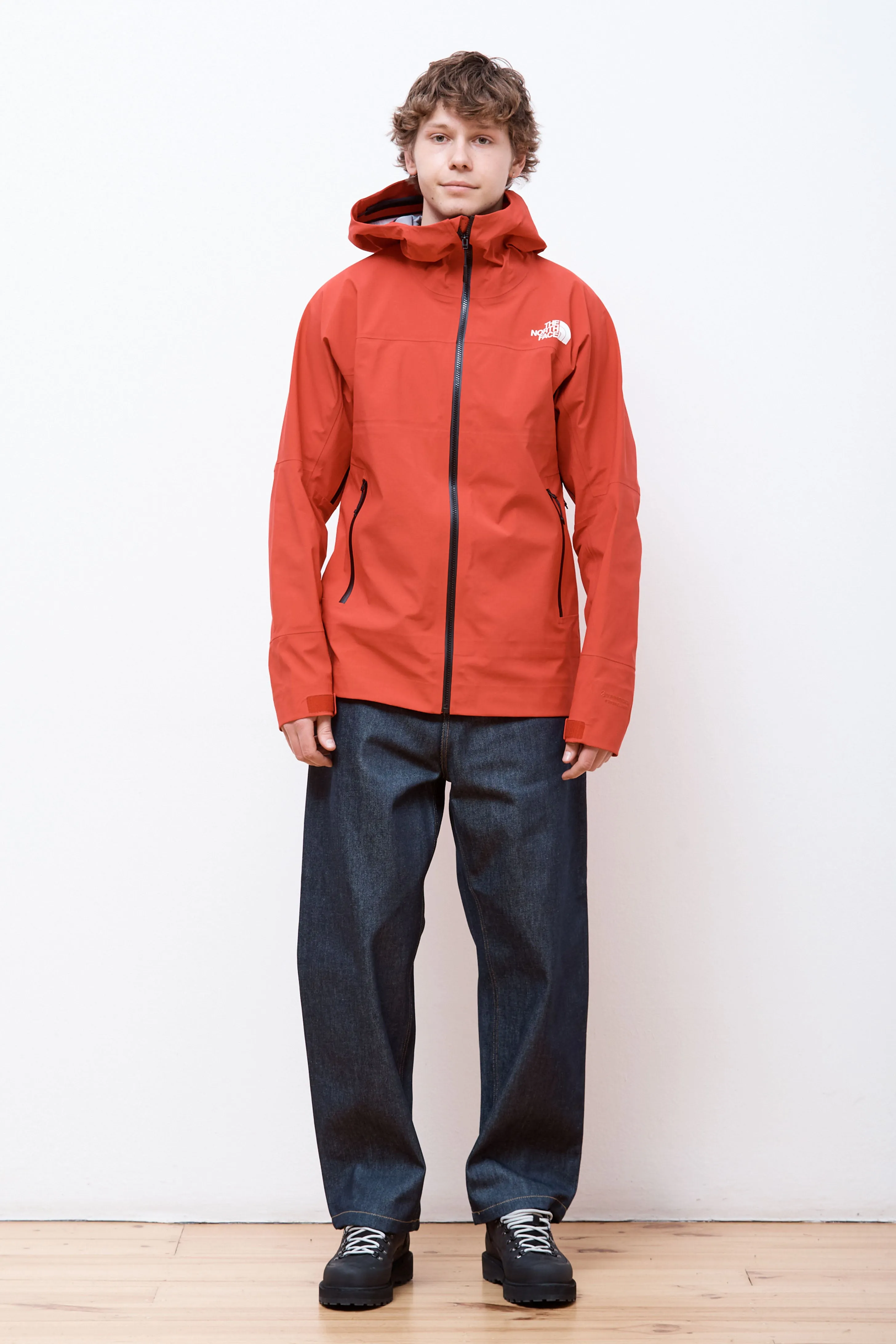 Summit Chamlang Jacket Red