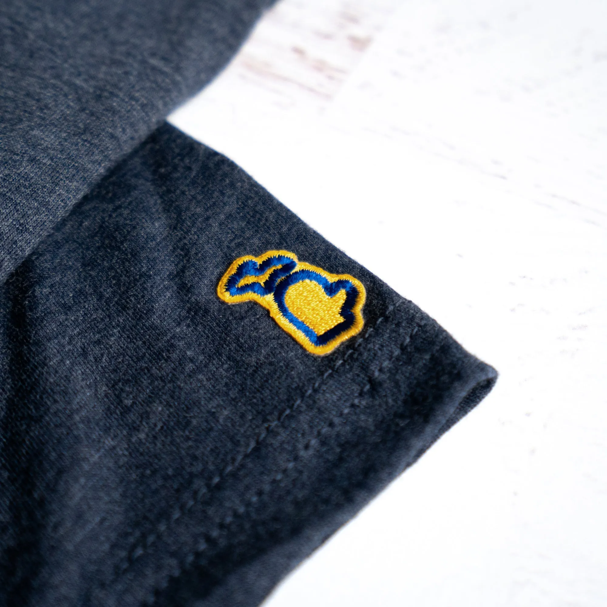 UofM - FOAM FINGER (UNISEX)
