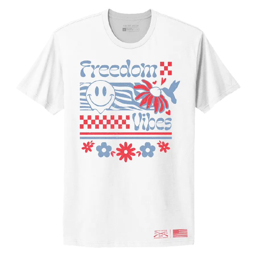 Women's Freedom Vibes Boyfriend Fit T-Shirt - White